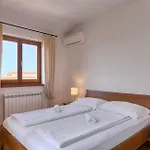 度假居 Roza *